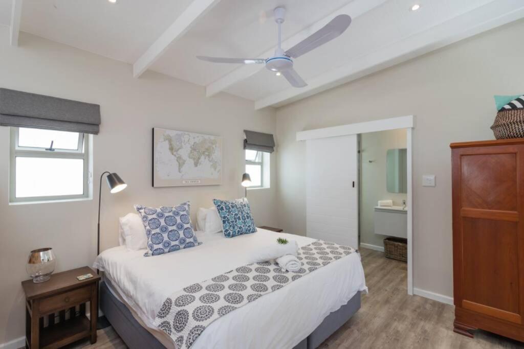 Ebb Apartment Knysna Bagian luar foto